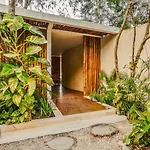 Luxury Penthouse 3br With Private Pool & Rooftop La Veleta *