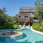Humana Luxury Private Pool & Huge Terrace