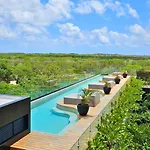 Humana Luxury Private Pool & Huge Terrace Apartment *
