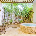 Apartamento In The Heart Of - Location In Town Tulum