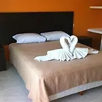 Malix Pek Hotel 2*