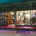 Aruma Hotel & Boutique