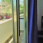 Malix Pek Hotel