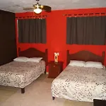 Andrea's Hotel 3*