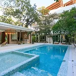 Charming Nature-inspired With Sultry Surroundings By Stella Apartment