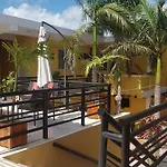 Iker Hotel