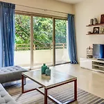 Anam 1 Bedroom Apartment With Balcony Sleeps 3