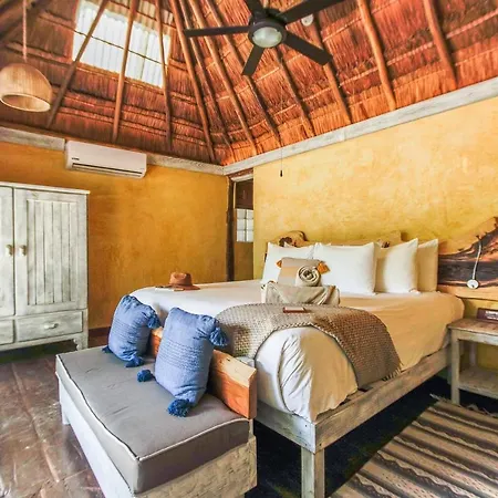 Pescadores Tulum-beachfront By Ahau Collection Hotel 4*