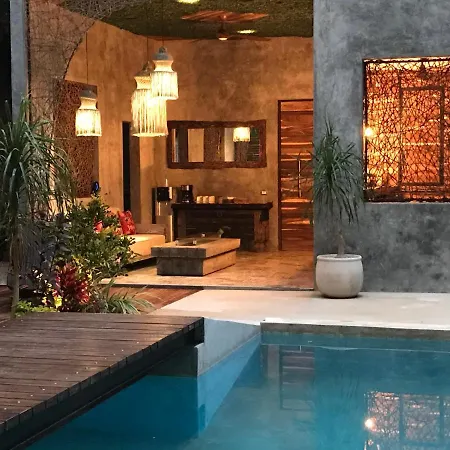 Hotel Little Gem La Veleta Tulum