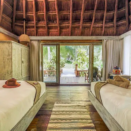Pescadores Tulum-beachfront By Ahau Collection 4* Tulum