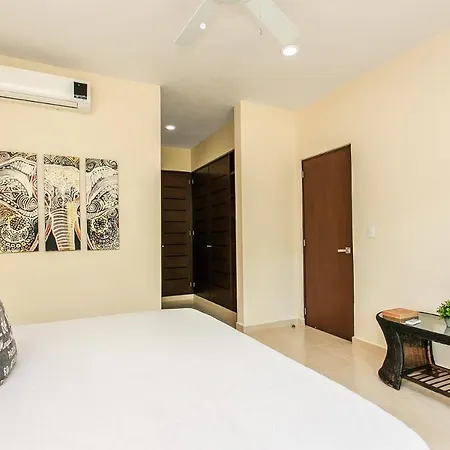 Apartamento Complex With An Alluring Pool & Tropical Vibes By Stella Rentals! *