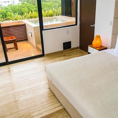 Amira Aparthotel