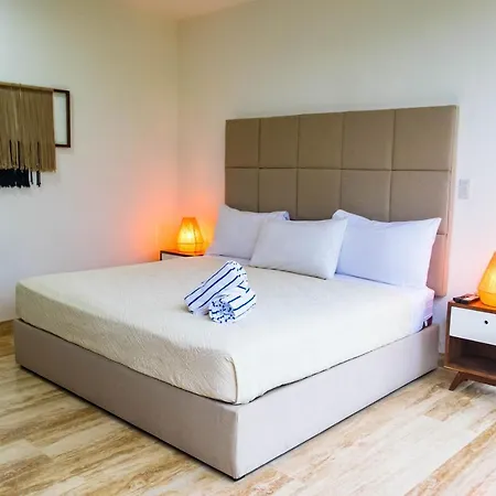 Aparthotel Amira