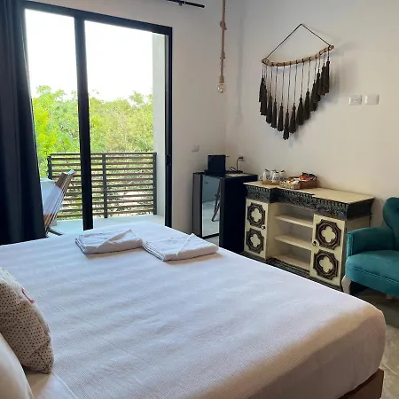 Little Gem La Veleta Hotel