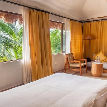 Dune Boutique Located At The Party Zone (adults Only) Hotel Tulum