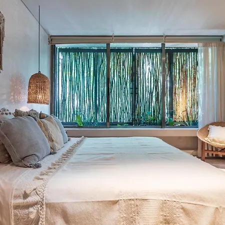 3 Bed Sleeps 6 - Private Pool & Hot Tub Apartment Tulum