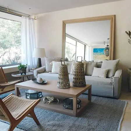 3 Bed Sleeps 6 - Private Pool & Hot Tub Apartment Tulum