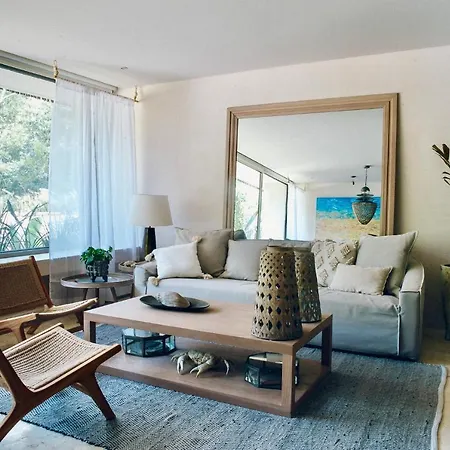 3 Bed Sleeps 6 - Private Pool & Hot Tub Apartment Tulum