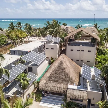 Dune Boutique Located At The Party Zone (adults Only) Tulum