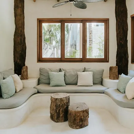 Zorba Homes * Tulum