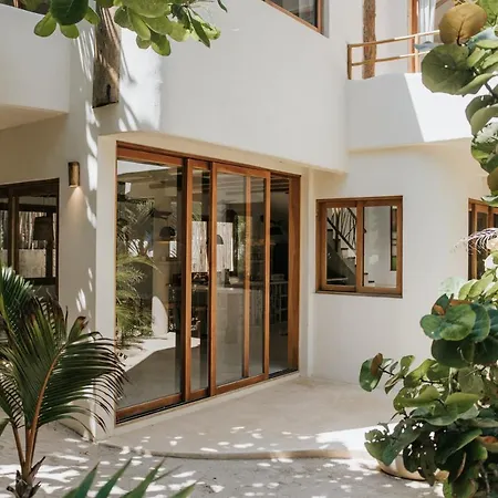 Villa Zorba Homes