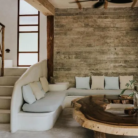 Zorba Homes Tulum