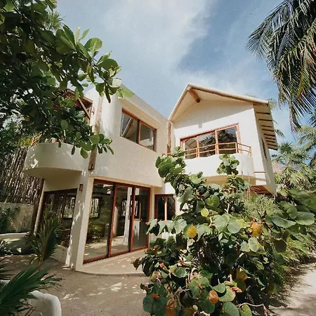 Zorba Homes Tulum