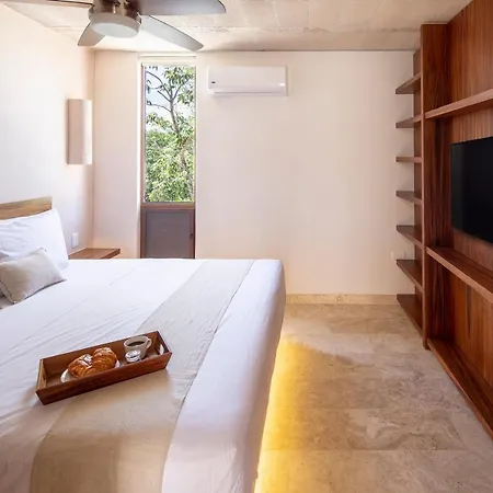 Kiki Apartment