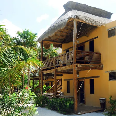 Hip Hotel 3*