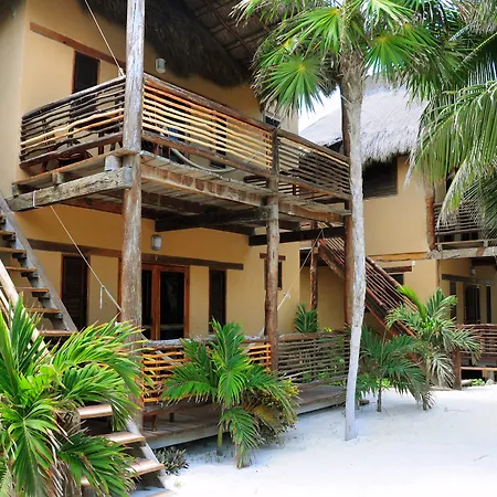 Hip Hotel 3*