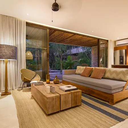 Copal Aparthotel 5*