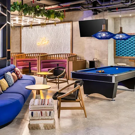 Aloft Hotel 4*