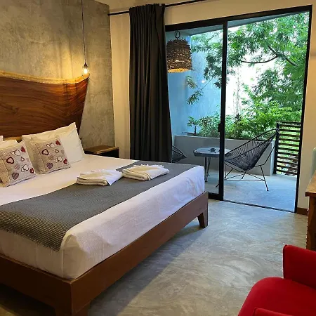 Hotel Little Gem La Veleta