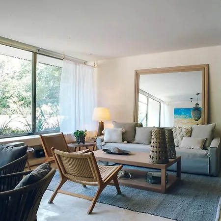 3 Bed Sleeps 6 - Private Pool & Hot Tub Tulum