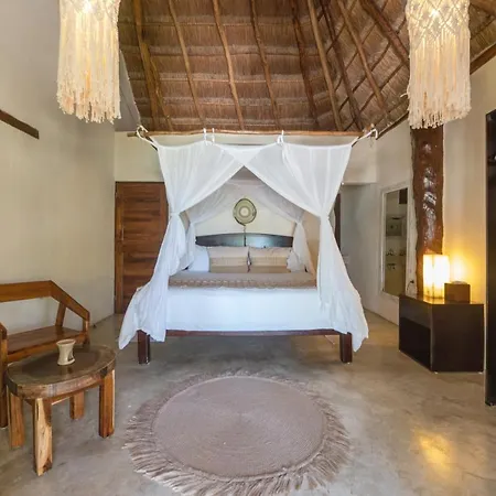Hip Tulum