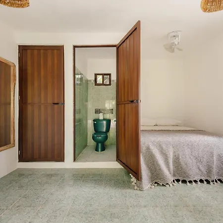 Yaxchen & Cenote Lodge Tulum