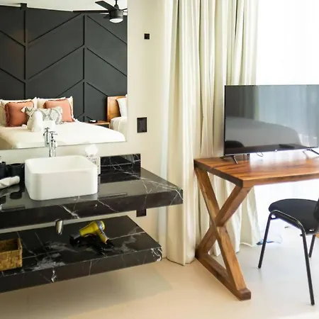 Villa Blanca Incredible 2br Villa/private Pool