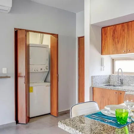 Complex With An Alluring Pool & Tropical Vibes By Stella Rentals! Apartamento *
