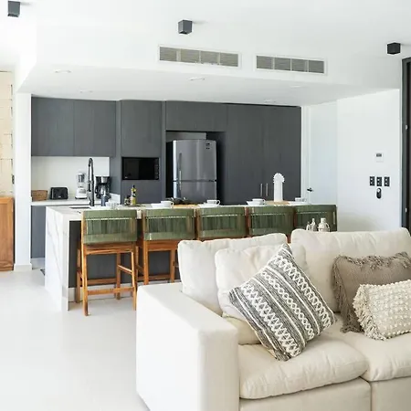 Blanca Incredible 2br Villa/private Pool *
