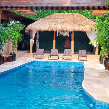 Menesse Luxury By Baitna Tulum