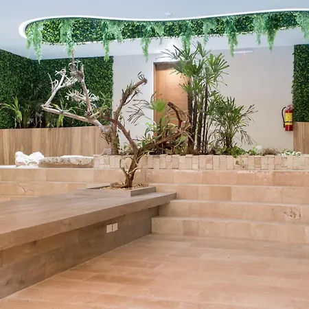 Menesse Luxury By Baitna Apartment *