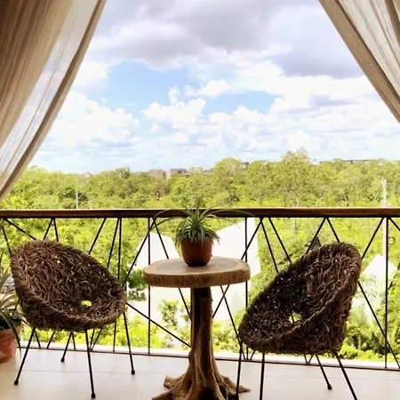 Near Beach+jungle Views. King Bed+220 Megs+2 Bikes Apartment Tulum