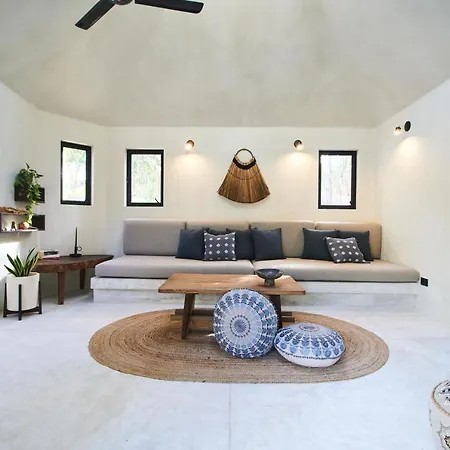 Exclusive & Private In With An Authentic Design, Private Patio, Swimming Pool & Hammocks