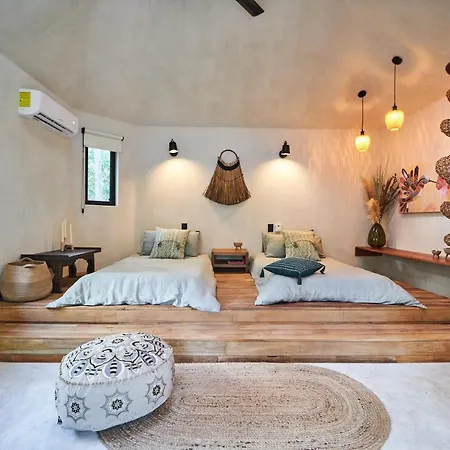 Exclusive & Private In With An Authentic Design, Private Patio, Swimming Pool & Hammocks Holiday home Tulum