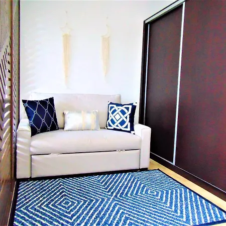 Menesse Luxury By Baitna