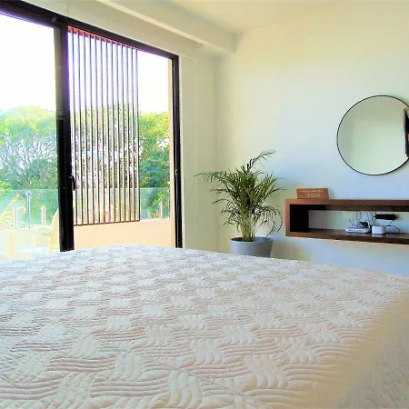 Menesse Luxury By Baitna Apartment *