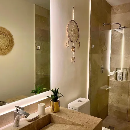 Apartment Maranay *