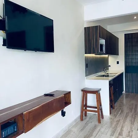 Cozy Studio With Pool Apartment