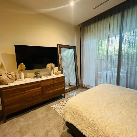 Apartment Luxury Living *