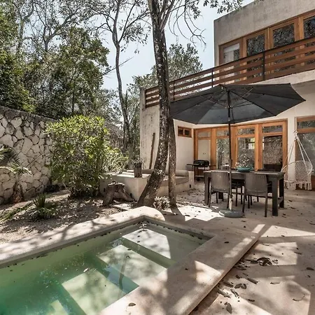 Villa Paradise: Luxe 3br & Private Pool